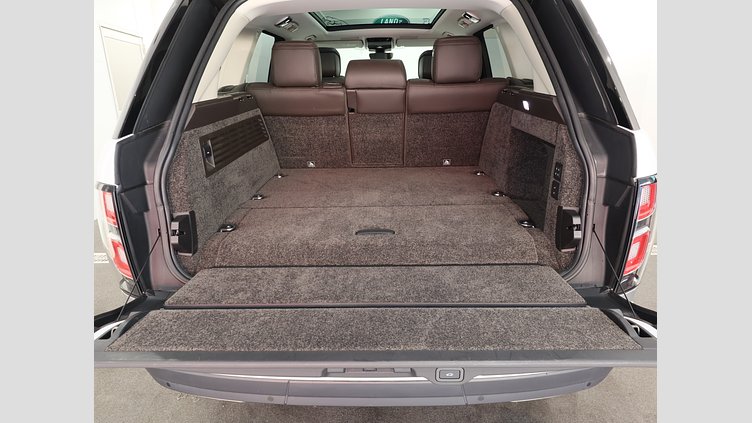 2021 認定中古車 Land Rover Range Rover ユーロンホワイト P400e 2.0リッターSi4 404PS プラグインハイブリッド （PHEV） スタンダードホイールベース VOGUE