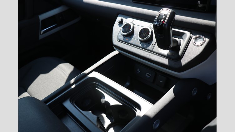 2021 認定中古車 Land Rover Defender 110 ゴンドワナストーン P300 AWD（AT） BASE