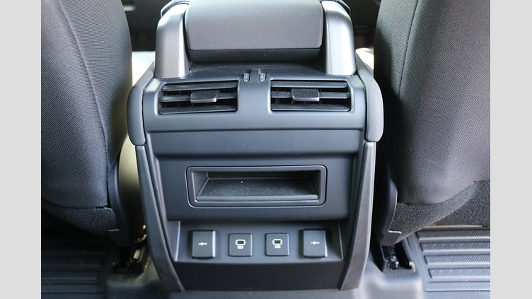 2021 認定中古車 Land Rover Defender 110 ゴンドワナストーン P300 AWD（AT） BASE