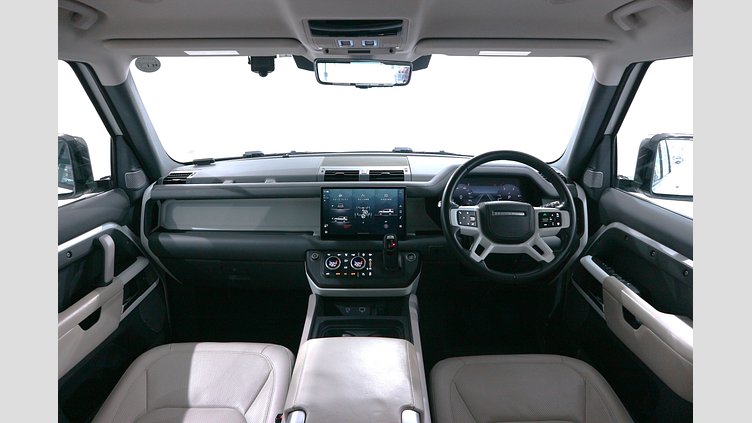 2022 認定中古車 Land Rover Defender 130 フジホワイト D300 AWD AUTOMATIC MHEV FIRST EDITION