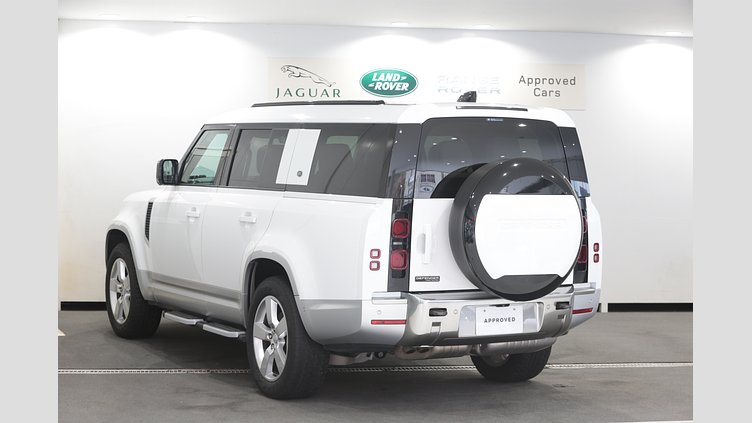 2022 認定中古車 Land Rover Defender 130 フジホワイト D300 AWD AUTOMATIC MHEV FIRST EDITION