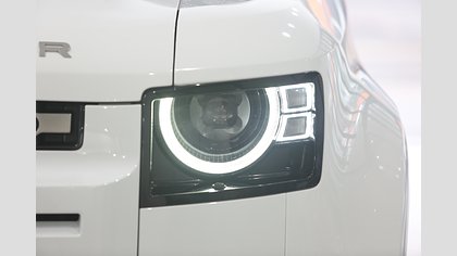 Defender 130 44