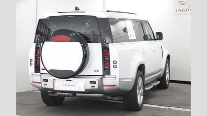 Defender 130 13
