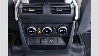 Defender 130 42