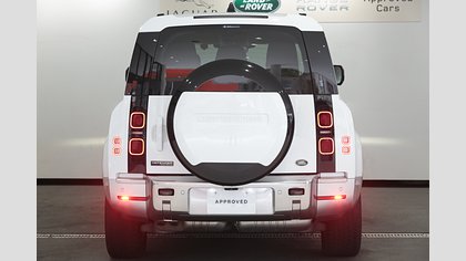 Defender 130 10