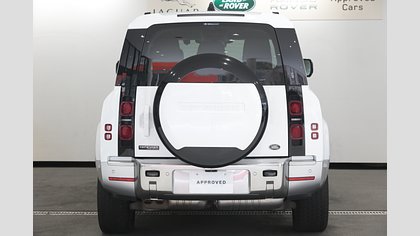 Defender 130 9