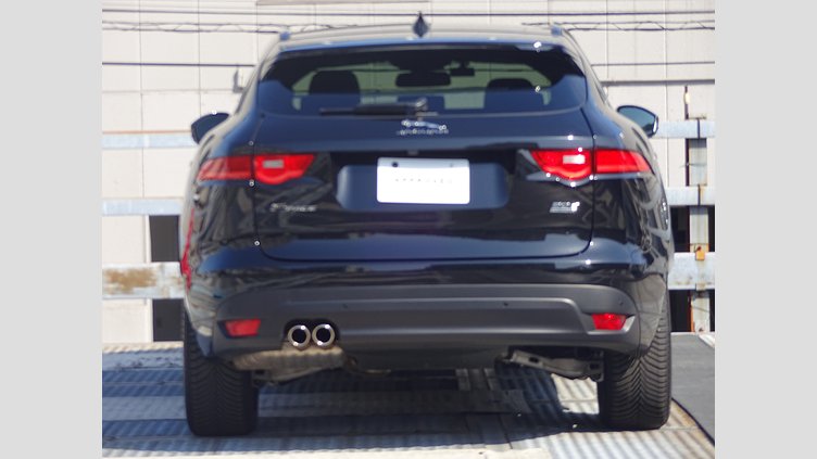 2017 認定中古車 Jaguar F-Pace Santorini Black 8速AT　AWD 20d R-SPORT