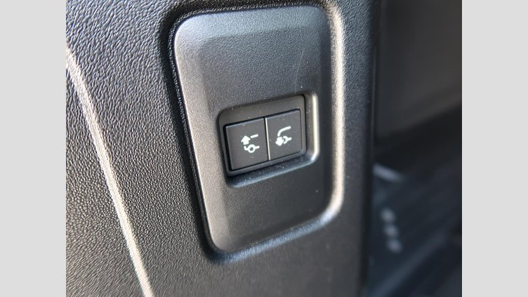 2023 認定中古車 Land Rover Defender 110 サントリーニブラック D300 AWD（AT） X-DYNAMIC HSE