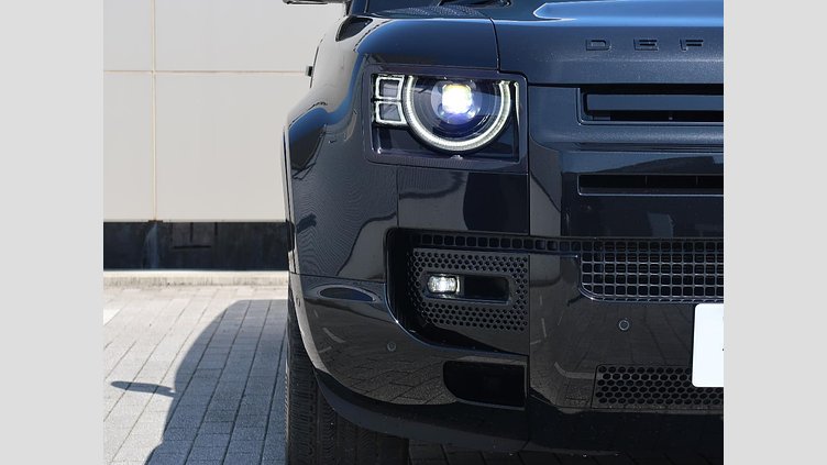 2023 認定中古車 Land Rover Defender 110 サントリーニブラック D300 AWD（AT） X-DYNAMIC HSE