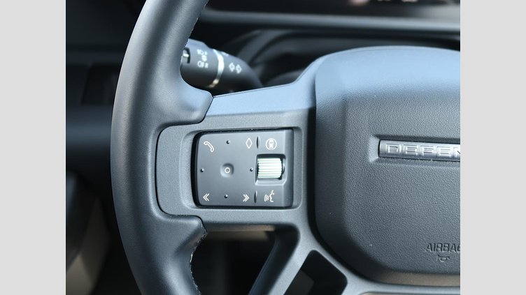 2023 認定中古車 Land Rover Defender 110 サントリーニブラック D300 AWD（AT） X-DYNAMIC HSE