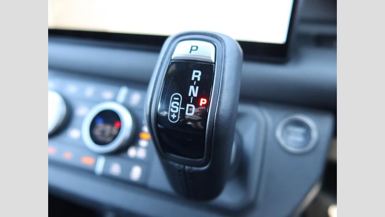 2023 認定中古車 Land Rover Defender 110 サントリーニブラック D300 AWD（AT） X-DYNAMIC HSE