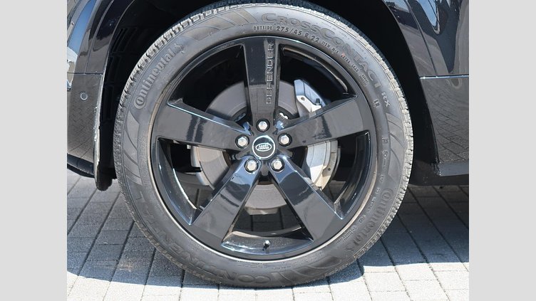 2023 認定中古車 Land Rover Defender 110 サントリーニブラック D300 AWD（AT） X-DYNAMIC HSE