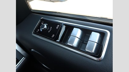 Range Rover Sport 32