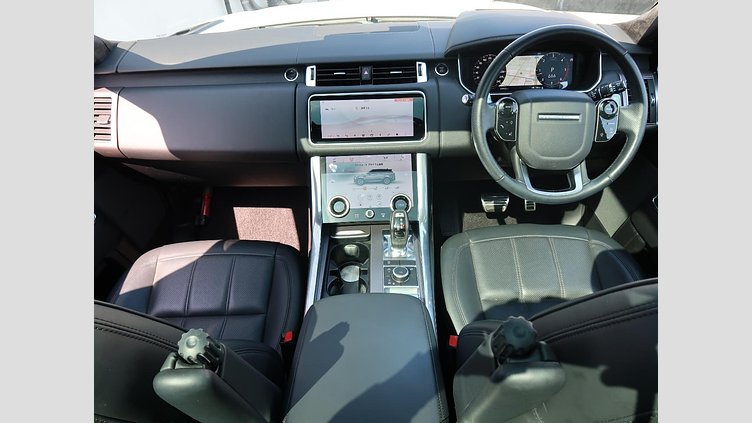 2019 認定中古車 Land Rover Range Rover Sport ユーロンホワイト 3.0リッターTDV6ディーゼル（258 PS） HSE