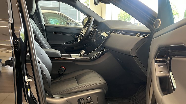 2025 新車 Land Rover Range Rover Evoque 聖托里尼黑　Santorini Black P250 汽油輕油電混合 標準軸距 Dynamic SE