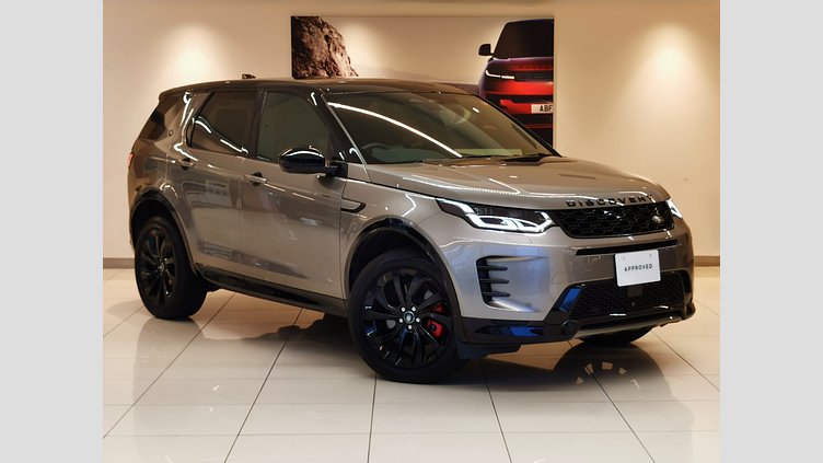 2024 認定中古車 Land Rover Discovery Sport シリコンシルバー D200マイルドハイブリッド（ディーゼル） 標準ホイール DYNAMIC SE