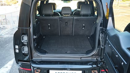 Defender 110 5