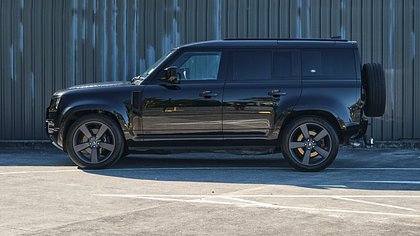 Defender 110 2
