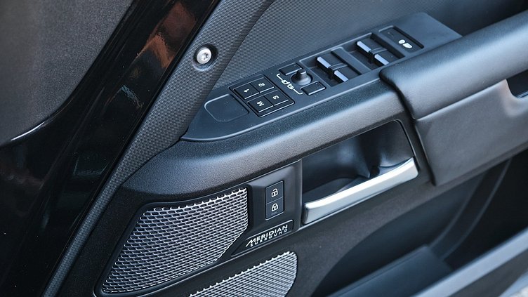 2023 Approved Land Rover Defender 110 Santorini Black 110 V8