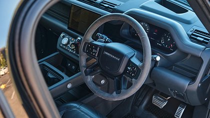 Defender 110 7