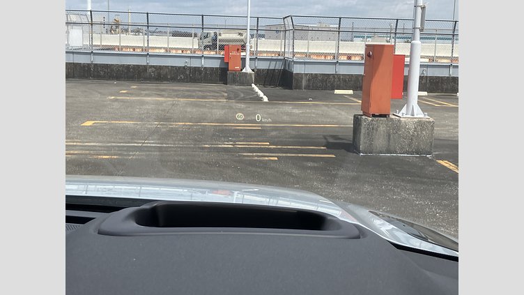 2023 認定中古車 Land Rover Range Rover Evoque アロイオスグレイ D200マイルドハイブリッド（ディーゼル） スタンダードホイールベース DYNAMIC SE