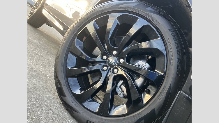 2024 認定中古車 Land Rover Discovery Sport アイガーグレイ D200マイルドハイブリッド（ディーゼル） 標準ホイール Dynamic SE