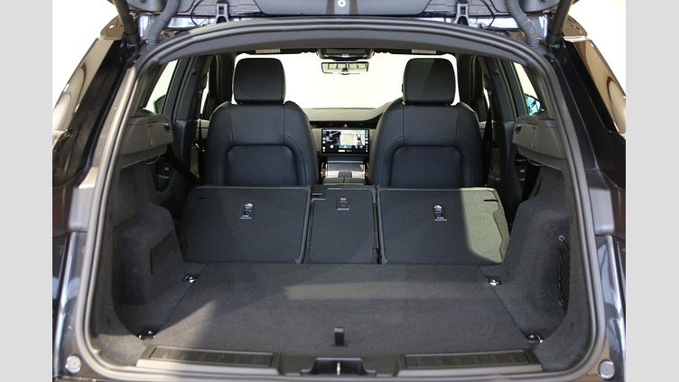 2024 認定中古車 Land Rover Range Rover Evoque カルパチアングレイ D200マイルドハイブリッド（ディーゼル） S