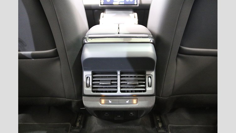 2024 認定中古車 Land Rover Range Rover Evoque カルパチアングレイ D200マイルドハイブリッド（ディーゼル） S