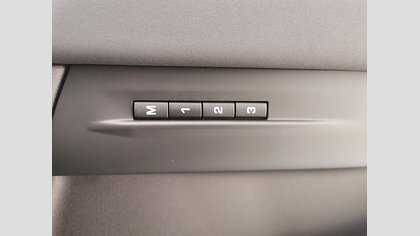 Range Rover Evoque 28