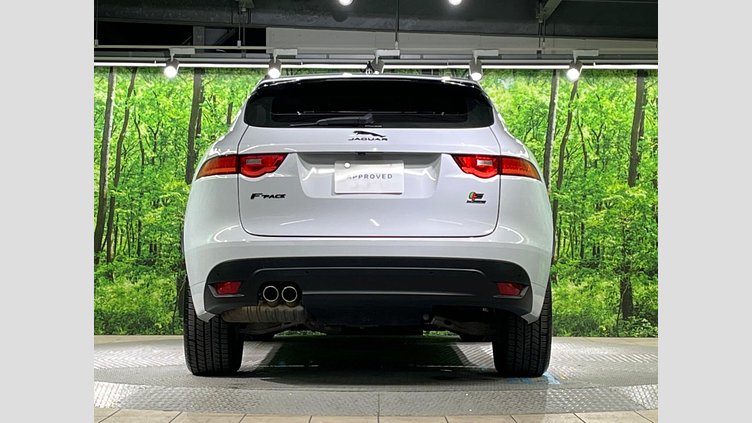 2020 認定中古車 Jaguar F-Pace Yulong White 2.0 litre i4D Diesel チェッカーフラッグエディション