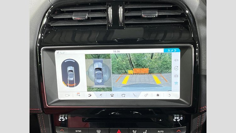 2020 認定中古車 Jaguar F-Pace Yulong White 2.0 litre i4D Diesel チェッカーフラッグエディション