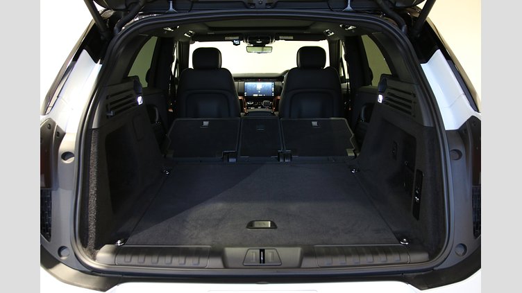 2023 認定中古車 Land Rover Range Rover Sport フジホワイト 3.0リッター6気筒300PSターボチャージドディーゼルMHEV（オートマチック） DYNAMIC SE