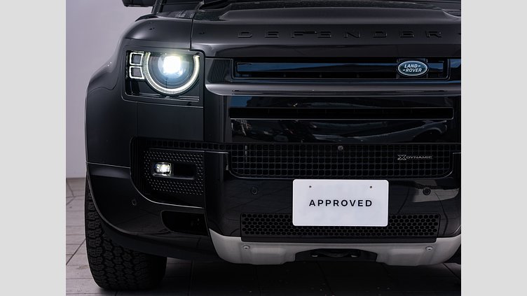 2022 認定中古車 Land Rover Defender 110 サントリーニブラック D300 AWD（AT） X-DYNAMIC HSE D300 エアサスペンション
