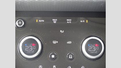 Range Rover Evoque 26