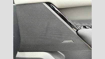 Range Rover Velar 21