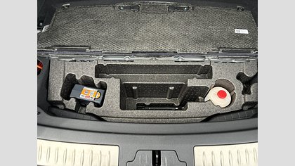 Range Rover Velar 15