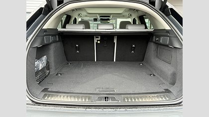 Range Rover Velar 14