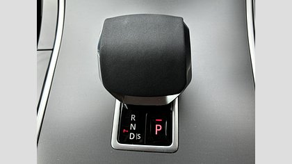 Range Rover Velar 39