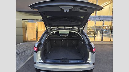 Range Rover Velar 35