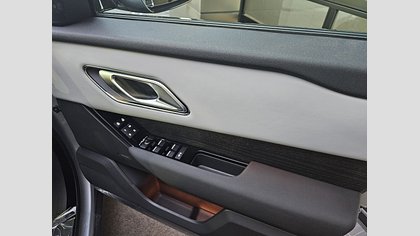Range Rover Velar 15