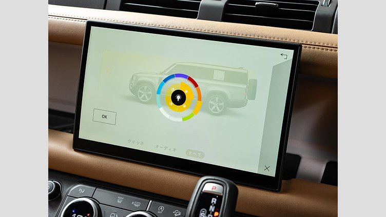 2024 認定中古車 Land Rover Defender 130 カルパチアングレイ D350 ディーゼルマイルドハイブリッド X-Dynamic SE