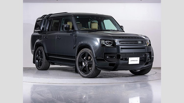 2024 認定中古車 Land Rover Defender 130 カルパチアングレイ D350 ディーゼルマイルドハイブリッド X-Dynamic SE