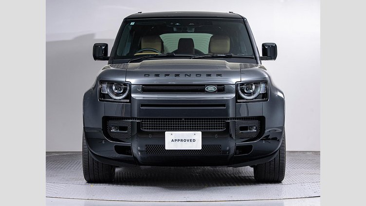 2024 認定中古車 Land Rover Defender 130 カルパチアングレイ D350 ディーゼルマイルドハイブリッド X-Dynamic SE
