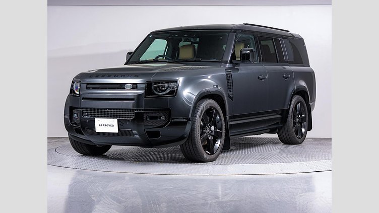 2024 認定中古車 Land Rover Defender 130 カルパチアングレイ D350 ディーゼルマイルドハイブリッド X-Dynamic SE