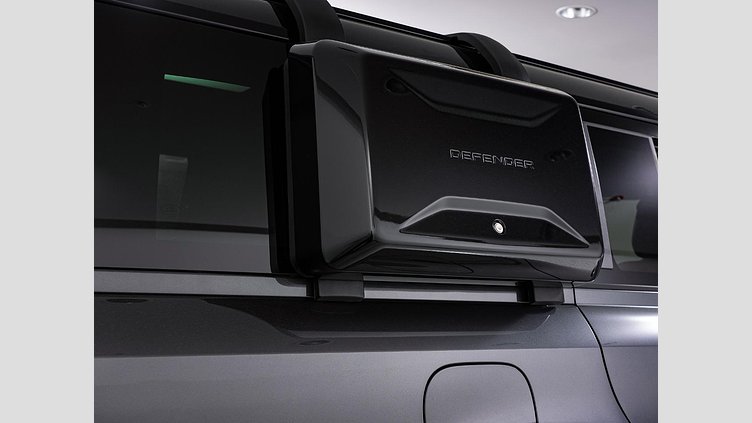 2024 認定中古車 Land Rover Defender 130 カルパチアングレイ D350 ディーゼルマイルドハイブリッド X-Dynamic SE