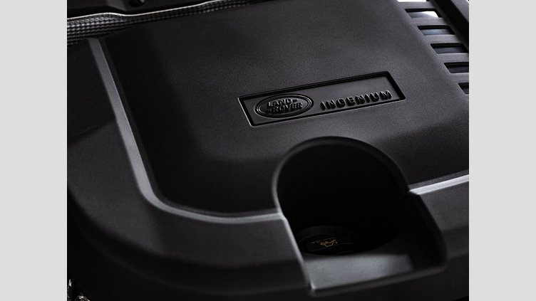 2024 認定中古車 Land Rover Defender 130 カルパチアングレイ D350 ディーゼルマイルドハイブリッド X-Dynamic SE