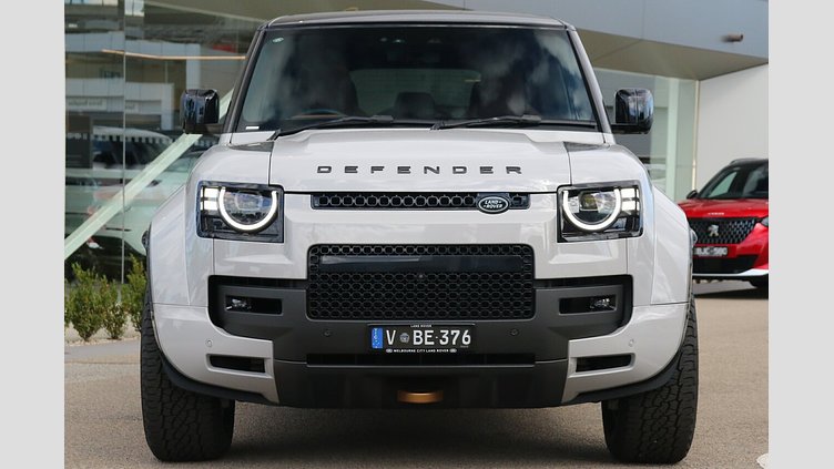 2025 Approved Land Rover Defender OCTA Borasco Grey P635 Petrol V8 Mild Hybrid Octa