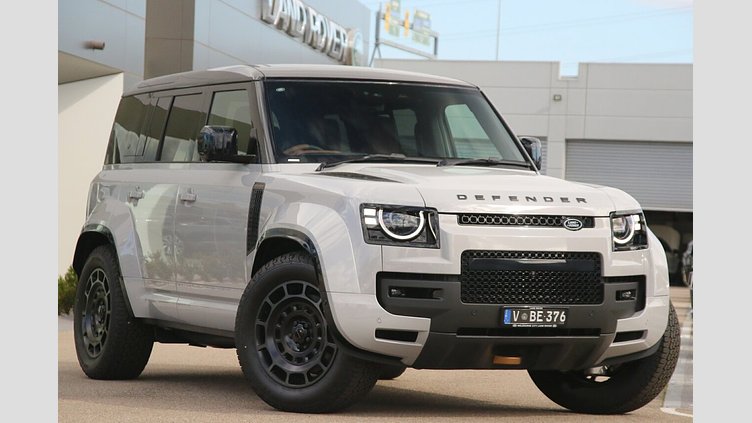 2025 Approved Land Rover Defender OCTA Borasco Grey P635 Petrol V8 Mild Hybrid Octa