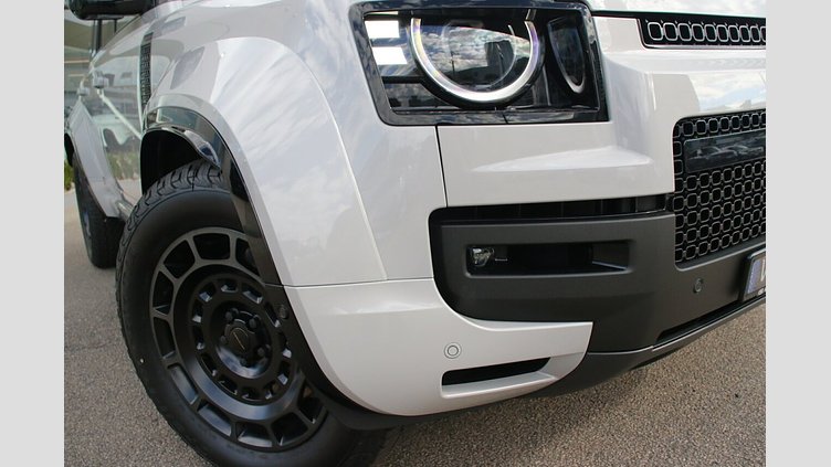 2025 Approved Land Rover Defender OCTA Borasco Grey P635 Petrol V8 Mild Hybrid Octa