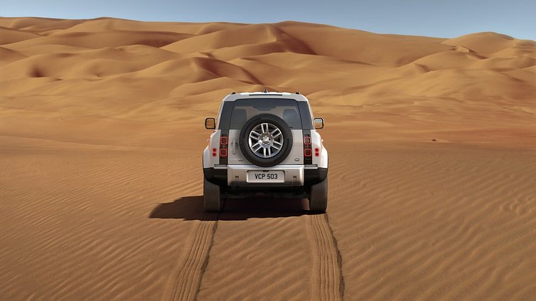 2022 Approved Land Rover Defender 110 Fuji White P400 AWD AUTOMATIC S